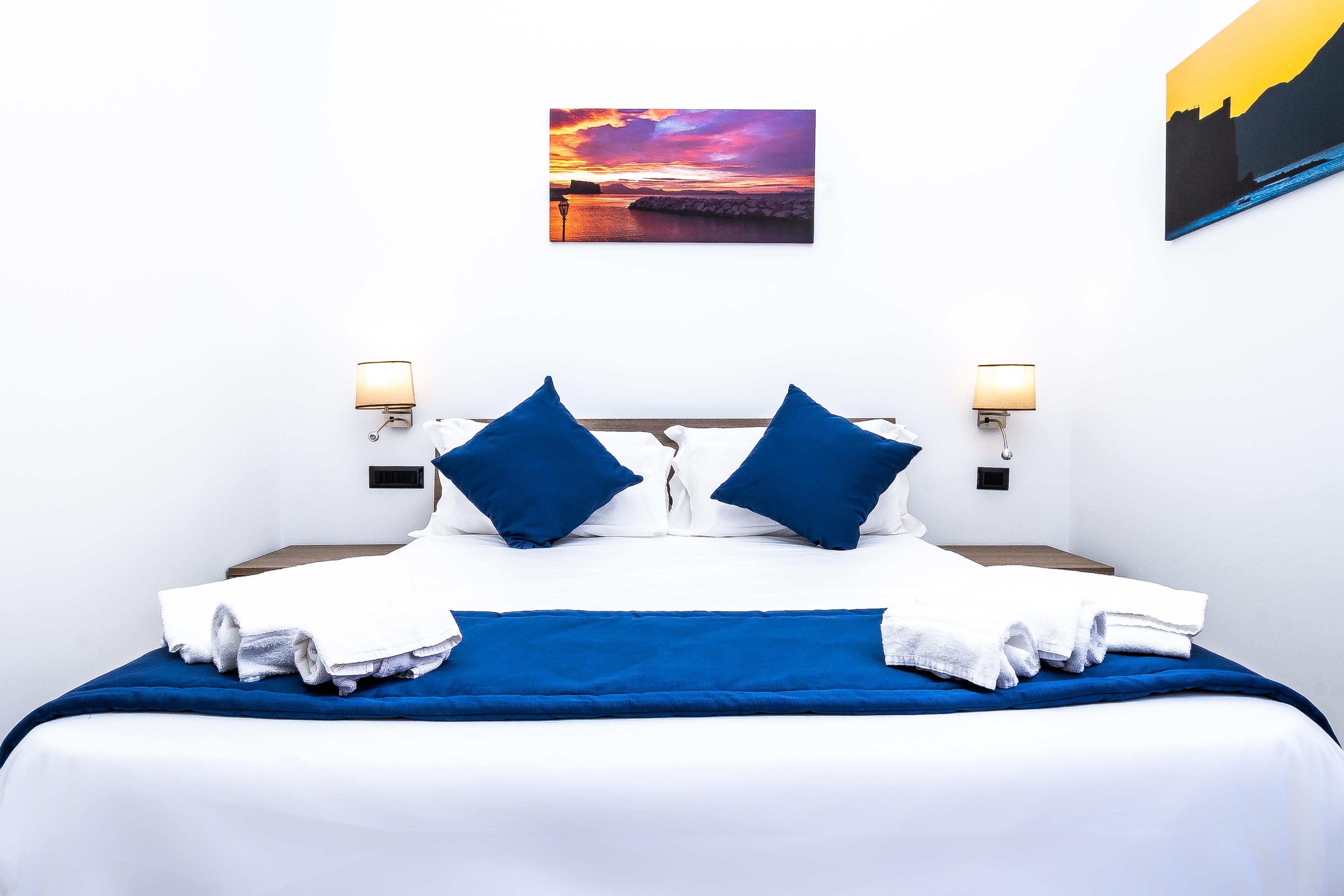 Palazzo Settembrini 49 Aparthotel Napoli Bagian luar foto